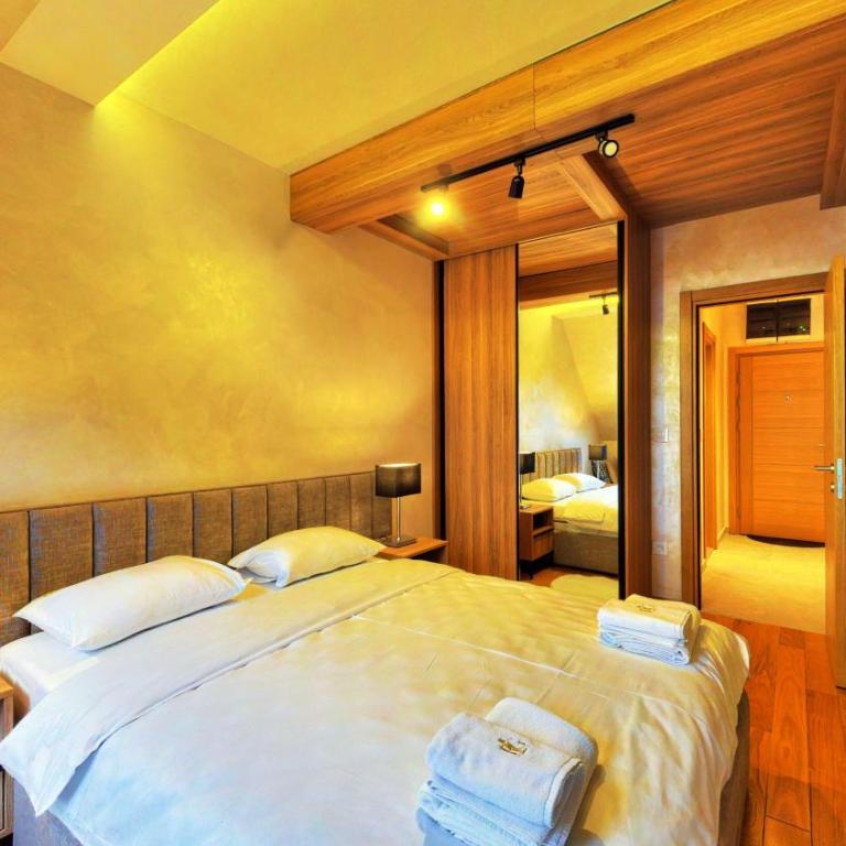 Royal Garden Luxury Spa Apartment with Sauna and Jacuzzi - Appartement 2 Chambres - 2
