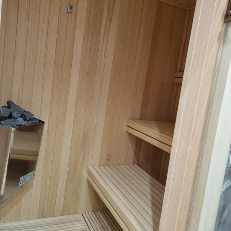 Royal Garden Luxury Spa Apartment with Sauna and Jacuzzi - Appartement 2 Chambres - 23