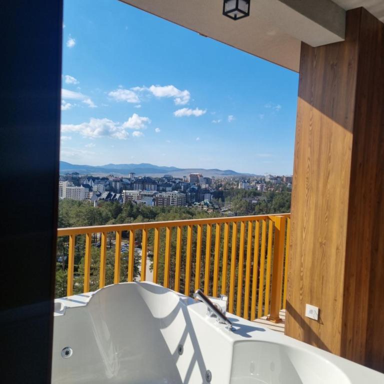 Royal Garden Luxury Spa Apartment with Sauna and Jacuzzi - Appartement 2 Chambres - 42