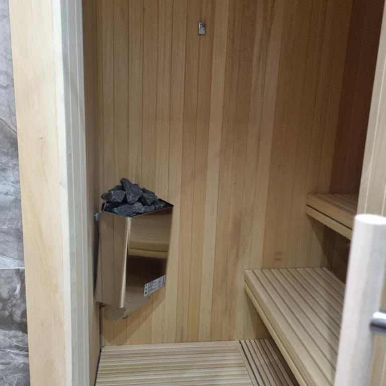 Royal Garden Luxury Spa Apartment with Sauna and Jacuzzi - Appartement 2 Chambres - 46