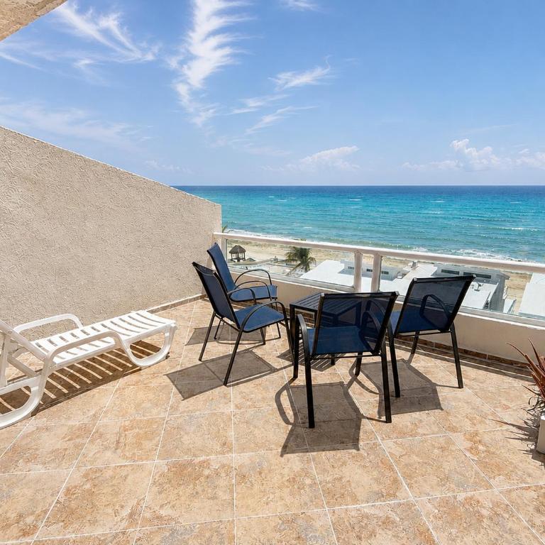 Spectacular Beachfront Penthouse with private Ocean View Terrace Brisas Shores 2 bedrooms - Two-Bedroom Apartment - 1