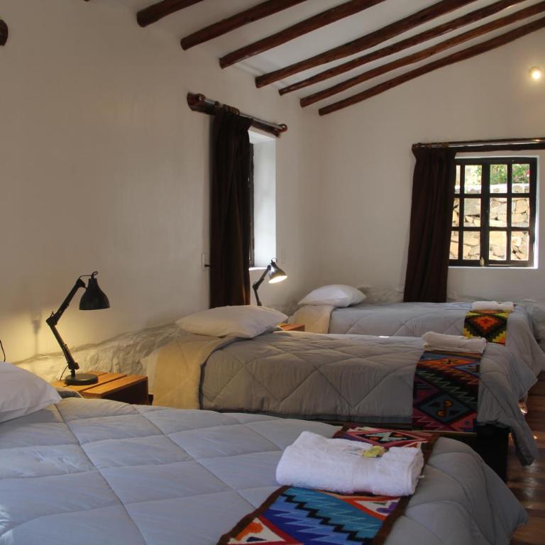 SAGRADA TIERRA sacred valley hotel - Habitación Triple con vistas a la montaña - 1