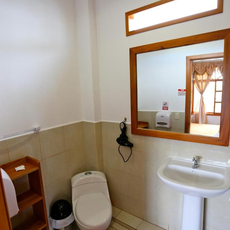 La Perla Hotel - Suite with Sea View - 5