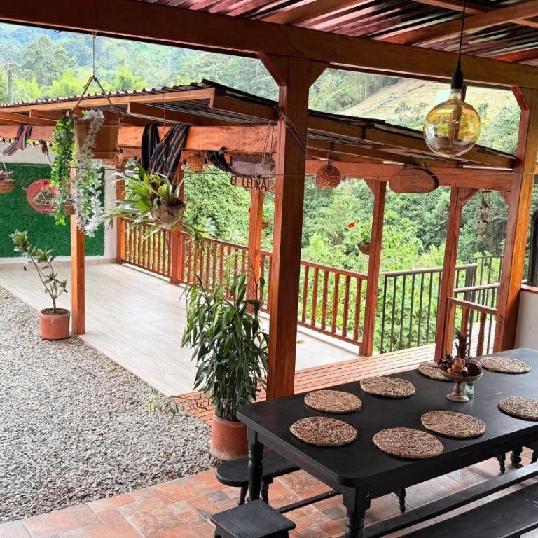 Casa El Cedral Hospedaje - Casa de 4 dormitorios - 9