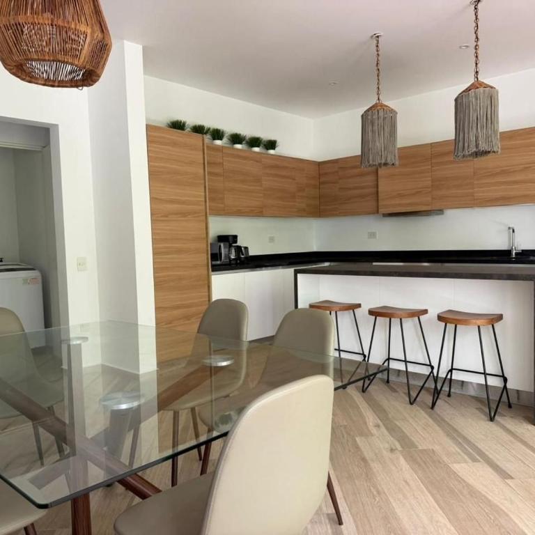 Departamento moderno y elegante de 2 habitaciones - Apartamento de 2 dormitorios con terraza - 3