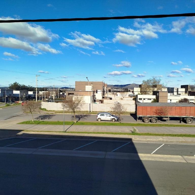 Departamento con Terraza, Parrilla y Fácil Acceso - Apartamento de 1 dormitorio - 3
