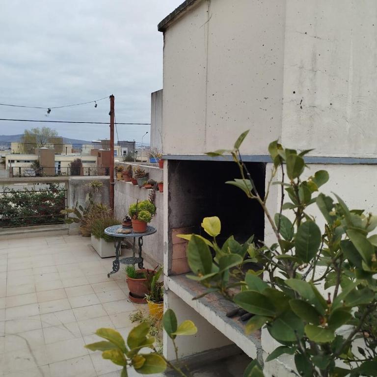 Departamento con Terraza, Parrilla y Fácil Acceso - Apartamento de 1 dormitorio - 5