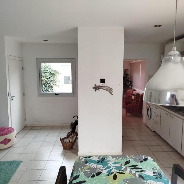 Departamento con Terraza, Parrilla y Fácil Acceso - Apartamento de 1 dormitorio - 20