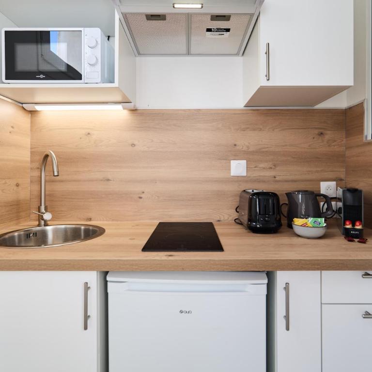 Studio Calme Centre-Ville Maisons de Champagne - Apartment mit 1 Schlafzimmer - 24