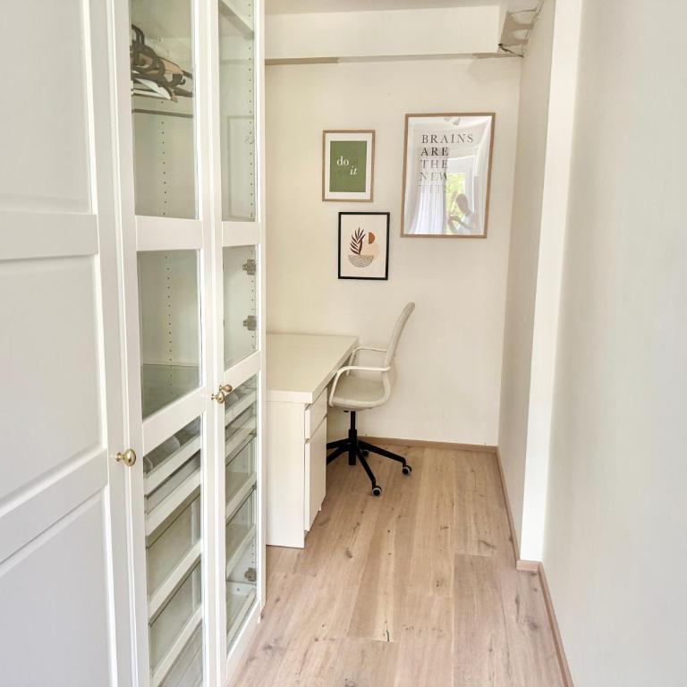 Stylish Premium Apartment with Balcony & AC - Apartamento Superior con balcón - 18