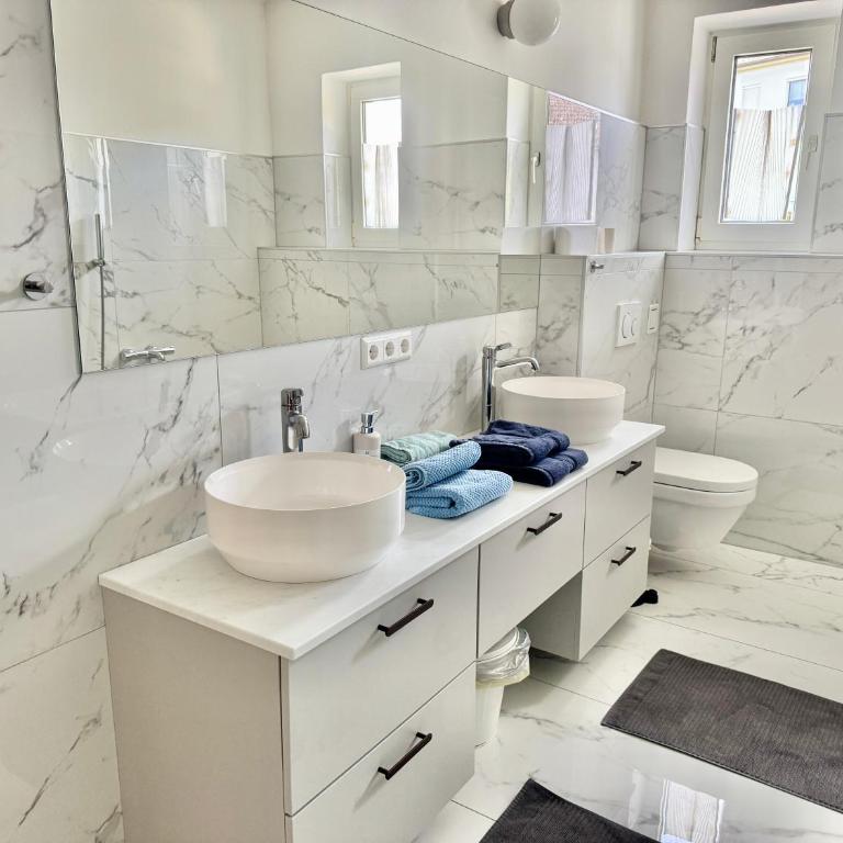 Stylish Premium Apartment with Balcony & AC - Apartamento Superior con balcón - 12