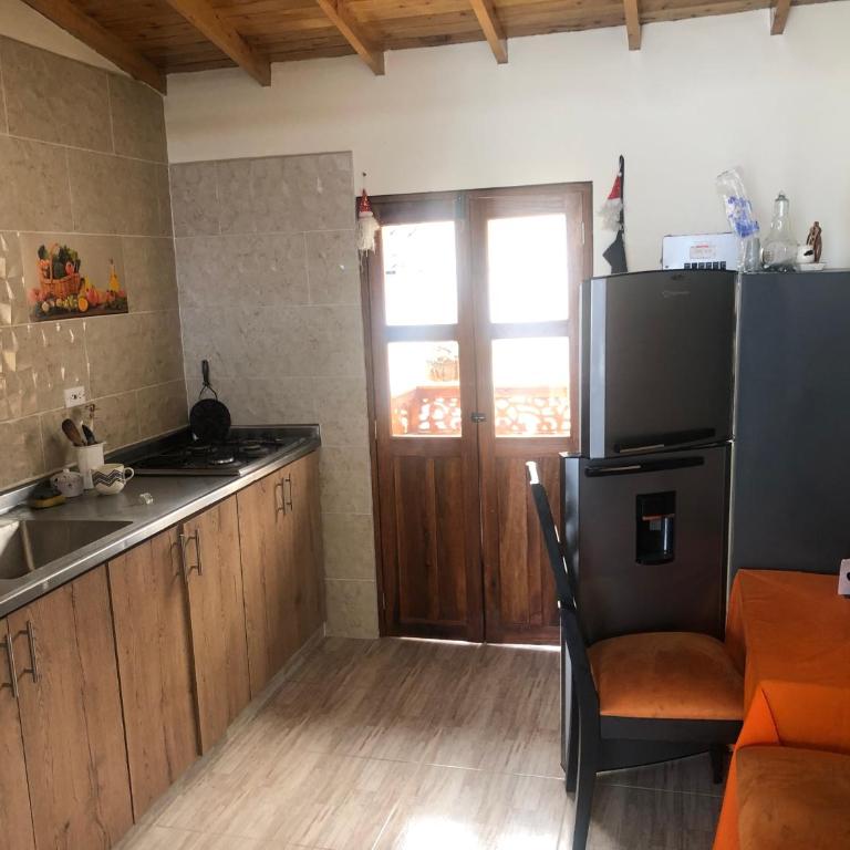 Casa amoblada en sonson - Apartamento de 1 dormitorio - 2