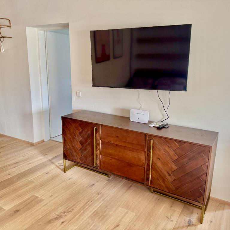 Modernes Zentrales Apartment - Apartamento con vistas y balcón - 33
