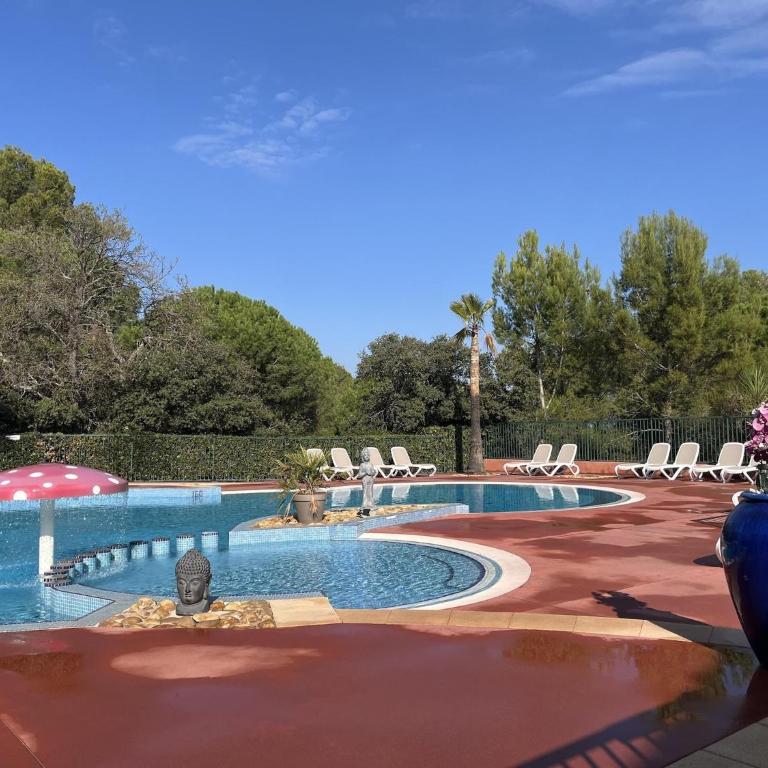 Cottage Escape near Cap d Agde - Maison de Vacances 2 Chambres - 8