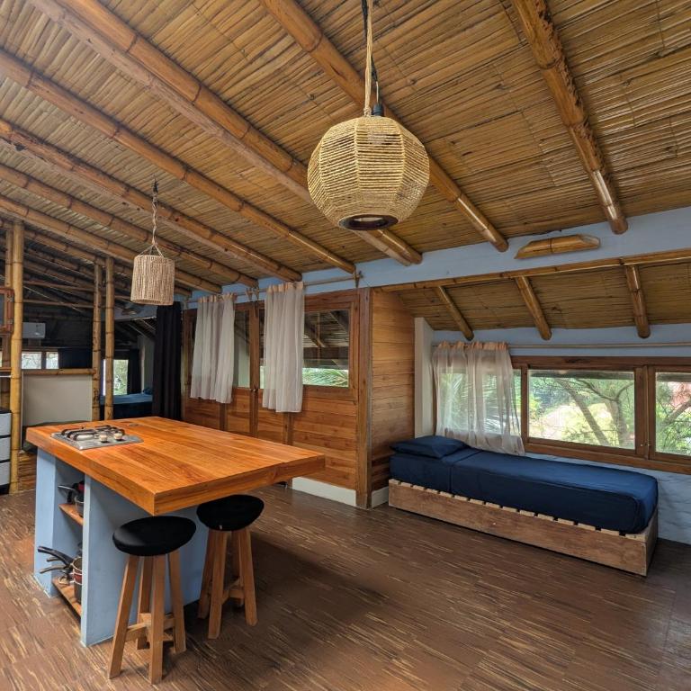 La Casa Hostel - Suite with Sea View - 7
