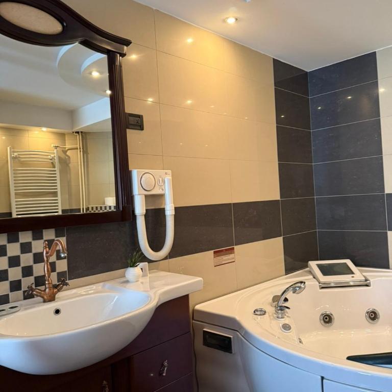 Hotel Bosna Banja Luka - Suite - 11