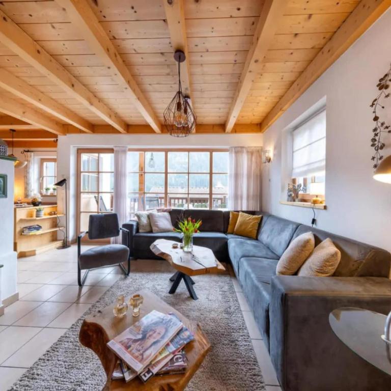 Authentic Mountain Retreat for 12 - Ferienhaus mit 5 Schlafzimmern - 8