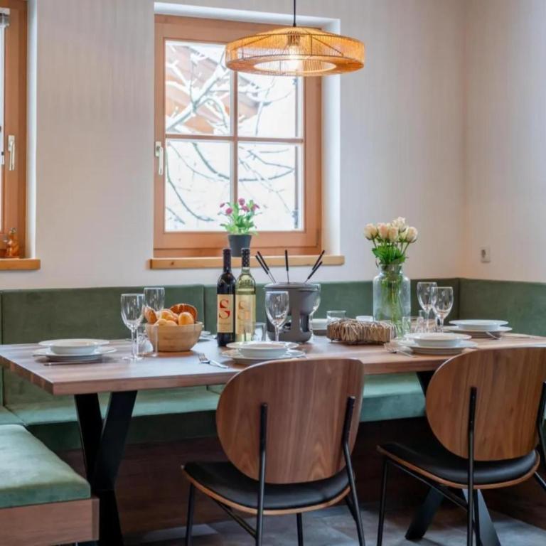Comfortable Alpine Chalet for 12 - Maison de Vacances 5 Chambres - 13