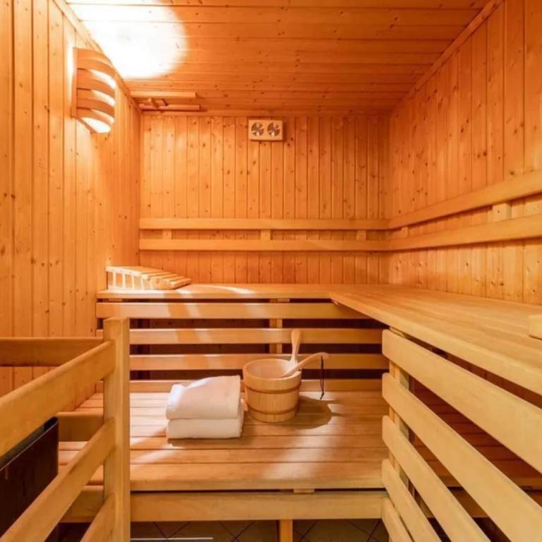 Comfortable Alpine Chalet for 12 - Maison de Vacances 5 Chambres - 5