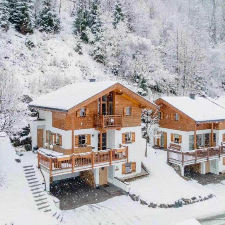 Comfortable Alpine Chalet for 12 - Maison de Vacances 5 Chambres - 33
