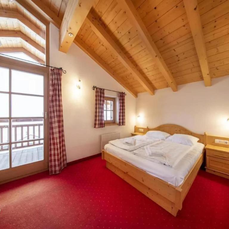 Spacious Detached Chalet in Holiday Village - Maison de Vacances 5 Chambres - 18