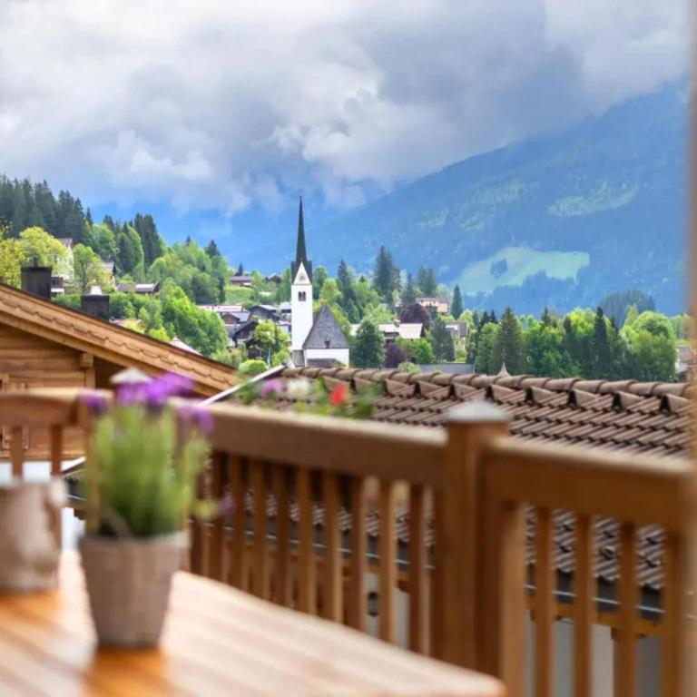 Stylish Ten-Person Alpine Chalet - Maison de Vacances 4 Chambres - 4