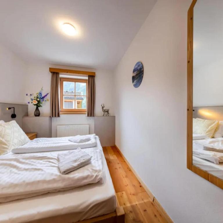 Stylish Ten-Person Alpine Chalet - Maison de Vacances 4 Chambres - 19