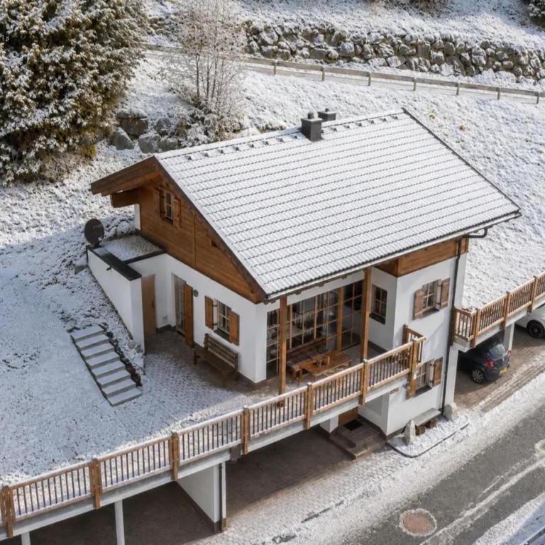 Stylish Ten-Person Alpine Chalet - Maison de Vacances 4 Chambres - 43
