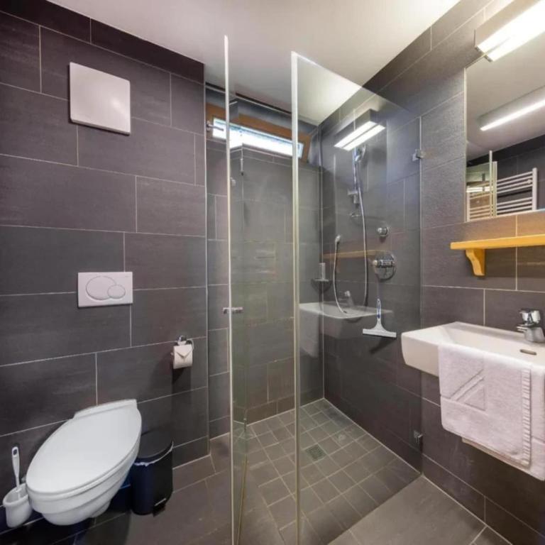 Schoneben Mountain Family Retreat - Maison de Vacances 4 Chambres - 25