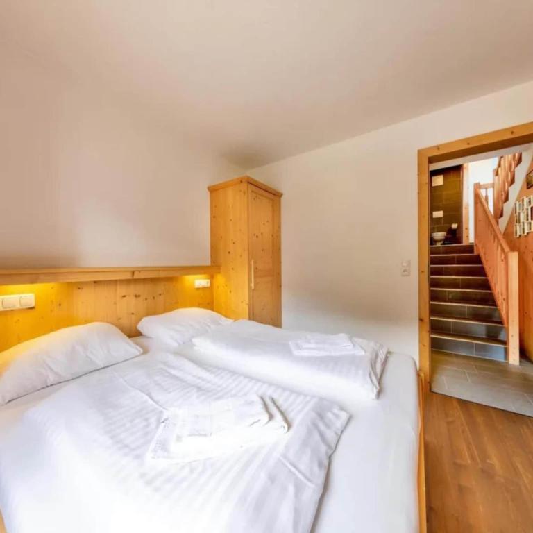 Schoneben Mountain Family Retreat - Maison de Vacances 4 Chambres - 17