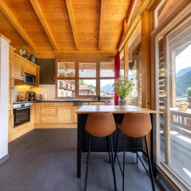 Schoneben Mountain Family Retreat - Maison de Vacances 4 Chambres - 13