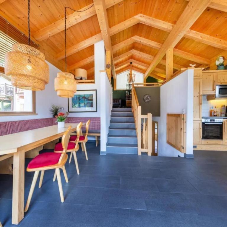Schoneben Mountain Family Retreat - Maison de Vacances 4 Chambres - 11