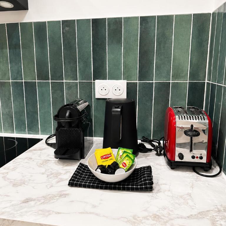 Contemporary 2BR Apartment in Paris with Netflix - Appartement 2 Chambres - 17