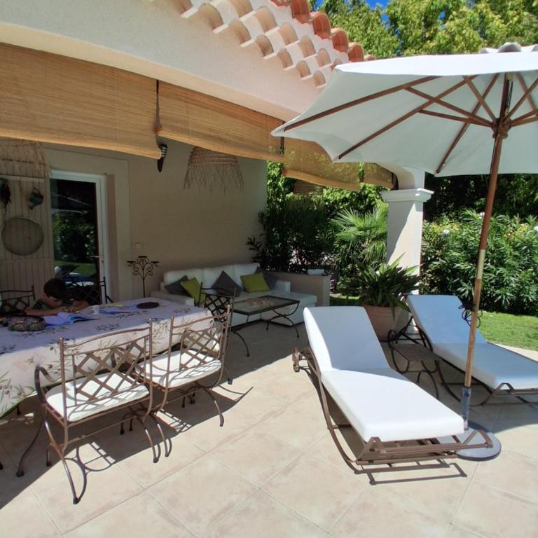 AAD maison de vacances avec piscine - Villa 3 Chambres - 6