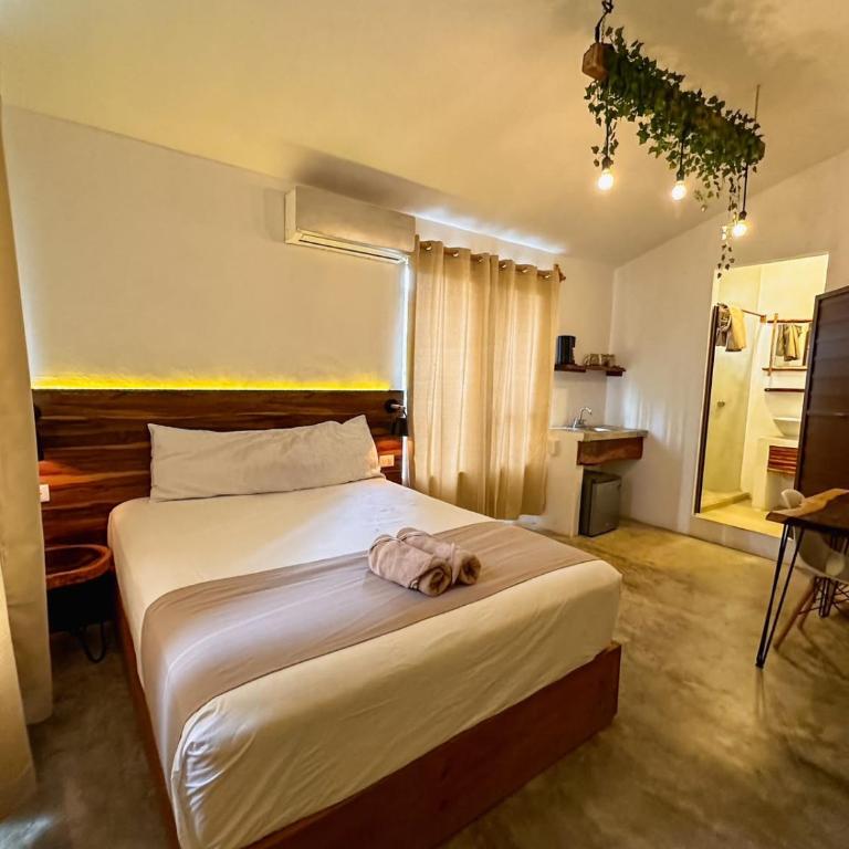 Hotel and hostel KAB - Habitación Doble Deluxe - 2
