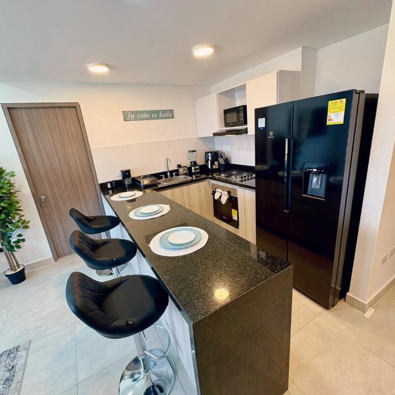 Amplio apartamento con piscina en Serena del Mar - Two-Bedroom Apartment - 37