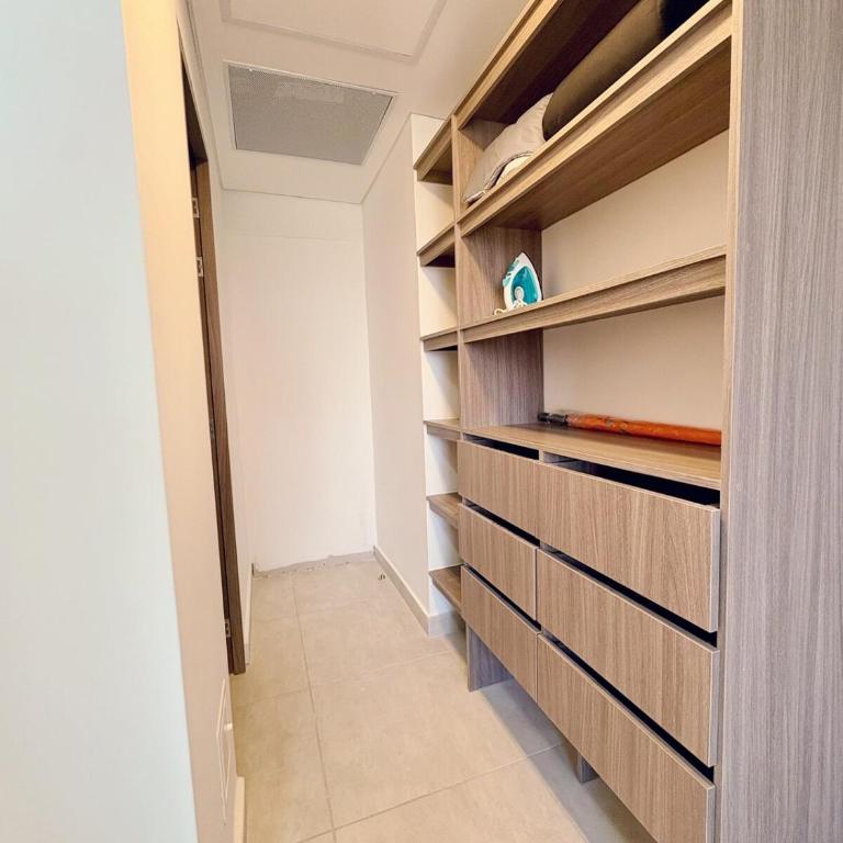 Amplio apartamento con piscina en Serena del Mar - Two-Bedroom Apartment - 44