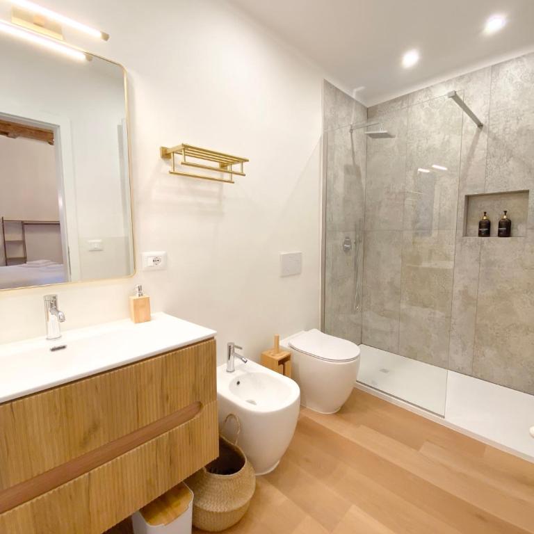 San Marco Luxury Suites in Venice - Suite con Vista Fiume - 27