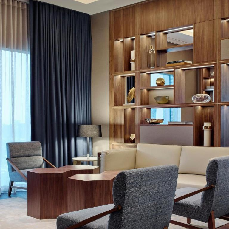 JW Marriott Hotel Monterrey Valle - Habitación Deluxe con 1 cama extragrande - Planta VIP - 3