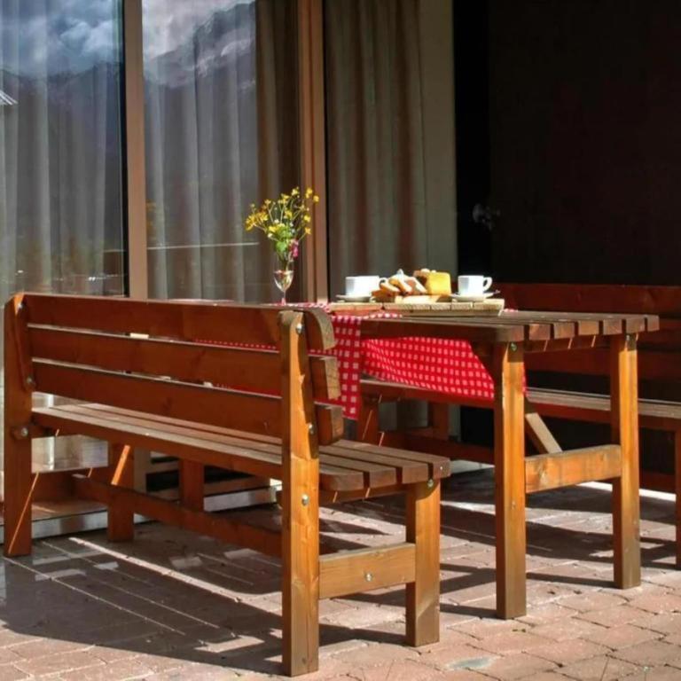 Tranquil Mountain Chalet for 8 - Maison de Vacances 3 Chambres - 5