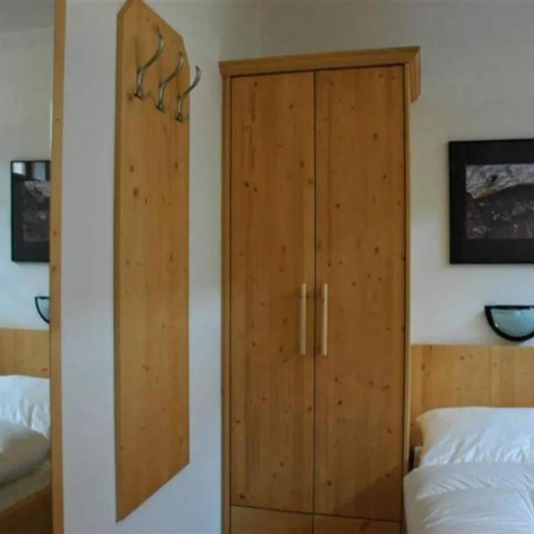 Tranquil Mountain Chalet for 8 - Maison de Vacances 3 Chambres - 13