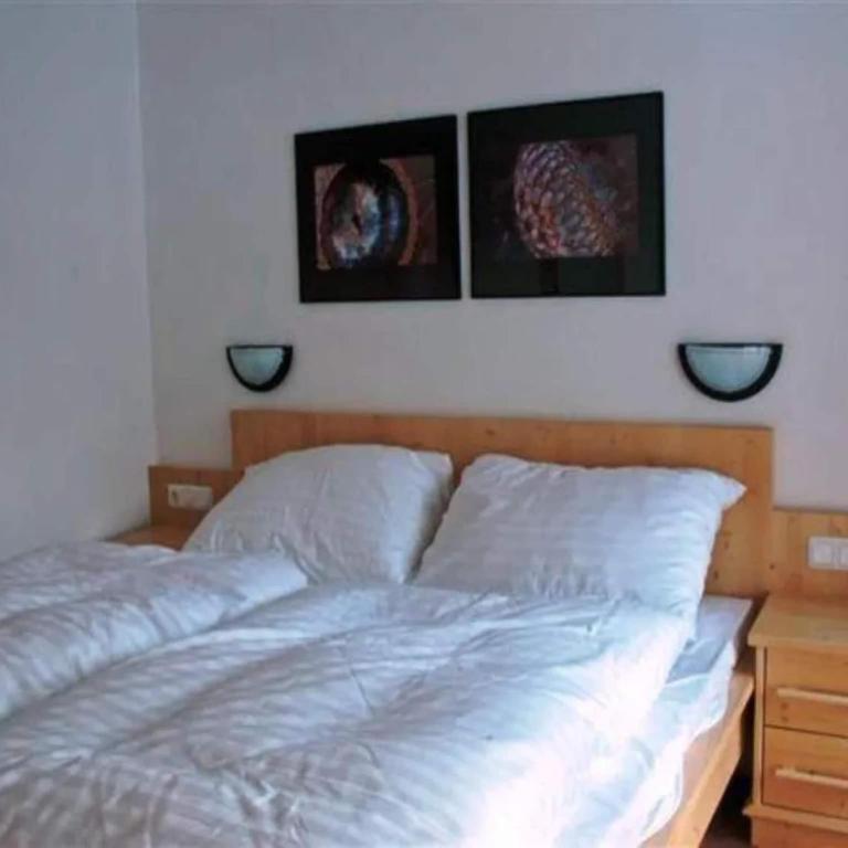 Tranquil Mountain Chalet for 8 - Maison de Vacances 3 Chambres - 14
