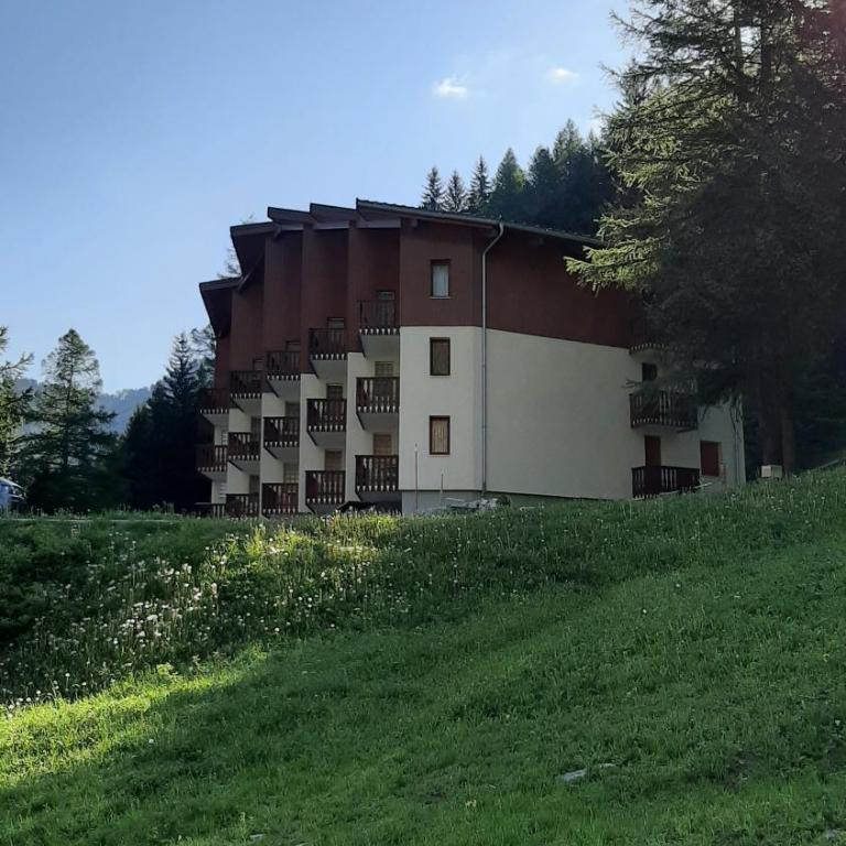 Valfréjus- 2 pièces 4 personnes bord des pistes- animal accepté - Appartement 1 Chambre - 1