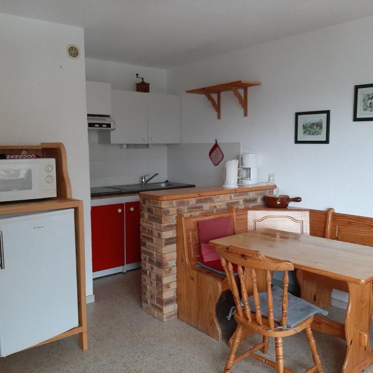 Valfréjus- 2 pièces 4 personnes bord des pistes- animal accepté - Appartement 1 Chambre - 3
