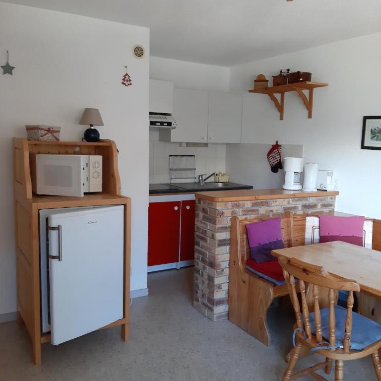 Valfréjus- 2 pièces 4 personnes bord des pistes- animal accepté - Appartement 1 Chambre - 4