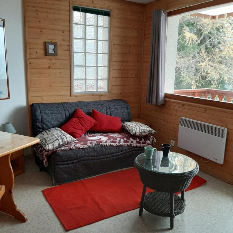 Valfréjus- 2 pièces 4 personnes bord des pistes- animal accepté - Appartement 1 Chambre - 7
