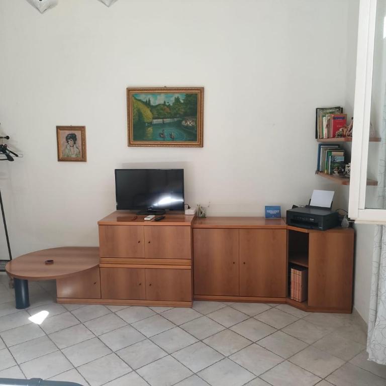 Trastevere Luxury Loft - Two-Bedroom Apartment - 28
