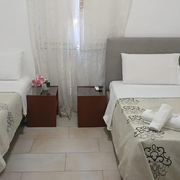 Raynova - Chambre Lits Jumeaux - 3