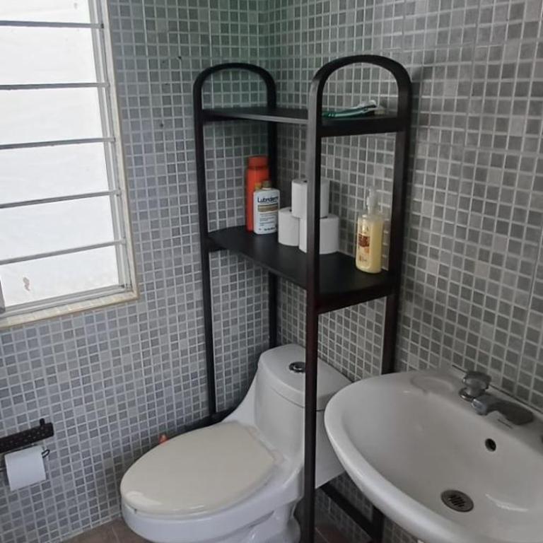 Quiote 1808 - Habitación Individual con baño compartido - 8