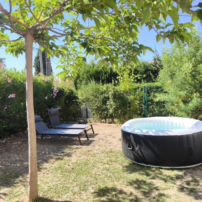 T3 climatisé avec jardin à 900 m de la plage - Two-Bedroom Apartment - 17